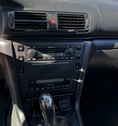 Желтый Шкода Суперб, объемом двигателя 2 л и пробегом 226 тыс. км за 5150 $, фото 31 на Automoto.ua