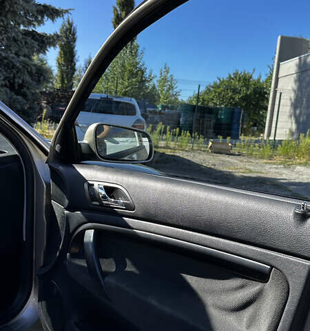 Желтый Шкода Суперб, объемом двигателя 2 л и пробегом 226 тыс. км за 5150 $, фото 23 на Automoto.ua