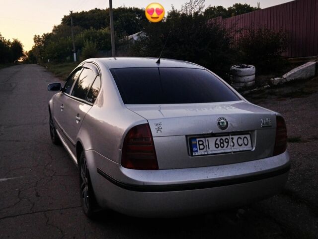 Серый Шкода Суперб, объемом двигателя 1.9 л и пробегом 210 тыс. км за 3570 $, фото 3 на Automoto.ua