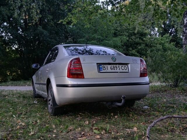 Серый Шкода Суперб, объемом двигателя 1.9 л и пробегом 210 тыс. км за 3570 $, фото 4 на Automoto.ua