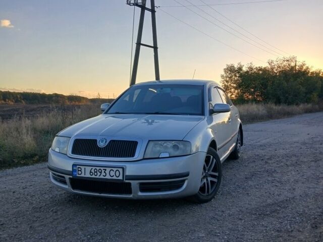 Серый Шкода Суперб, объемом двигателя 1.9 л и пробегом 210 тыс. км за 3570 $, фото 1 на Automoto.ua