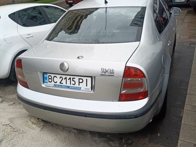 Сірий Шкода Суперб, об'ємом двигуна 1.8 л та пробігом 265 тис. км за 4900 $, фото 1 на Automoto.ua