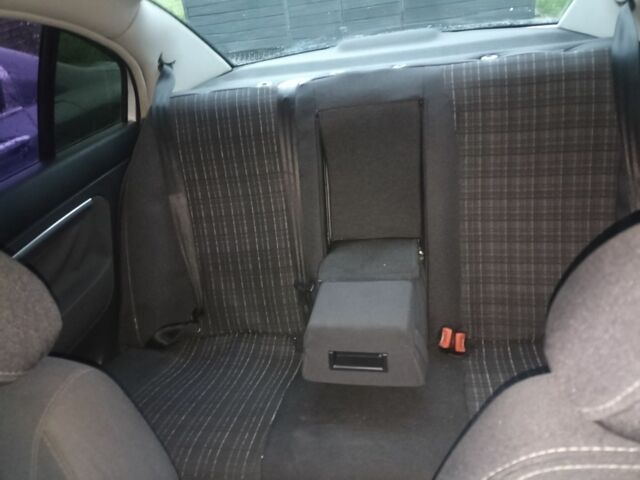 Сірий Шкода Суперб, об'ємом двигуна 1.8 л та пробігом 265 тис. км за 4900 $, фото 4 на Automoto.ua