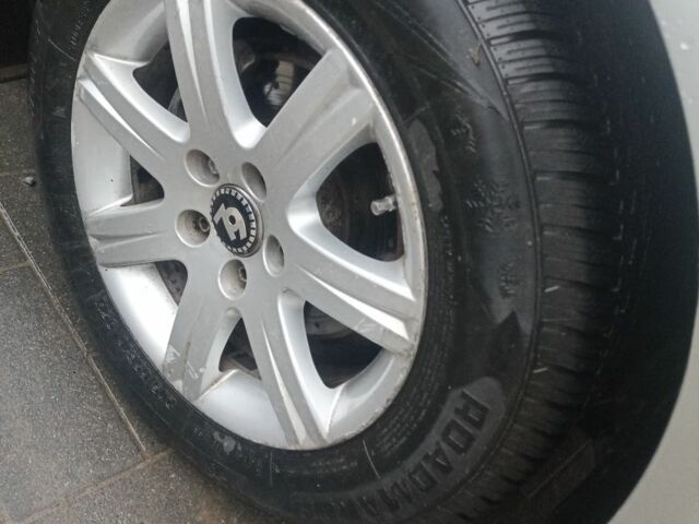 Сірий Шкода Суперб, об'ємом двигуна 1.8 л та пробігом 265 тис. км за 4900 $, фото 2 на Automoto.ua