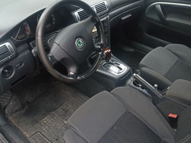 Сірий Шкода Суперб, об'ємом двигуна 1.8 л та пробігом 265 тис. км за 4900 $, фото 5 на Automoto.ua