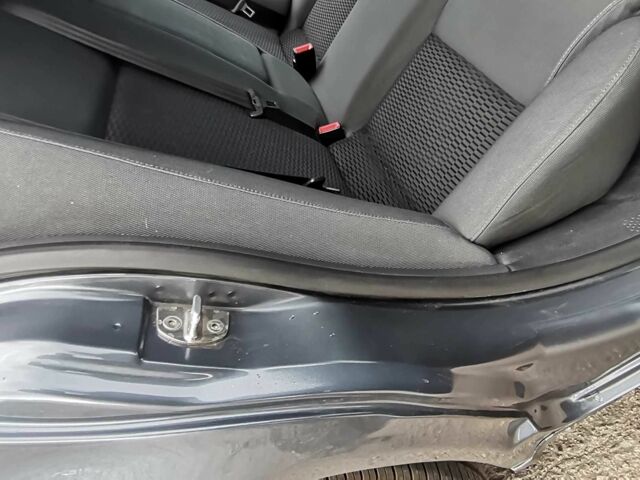 Сірий Шкода Суперб, об'ємом двигуна 2 л та пробігом 220 тис. км за 5800 $, фото 20 на Automoto.ua