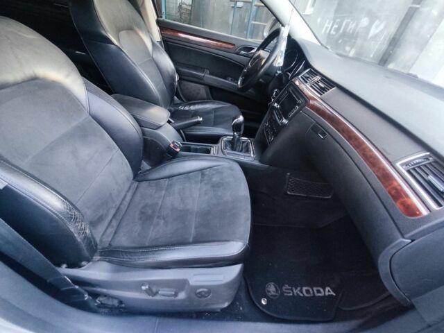 Серый Шкода Суперб, объемом двигателя 1.8 л и пробегом 212 тыс. км за 7000 $, фото 11 на Automoto.ua