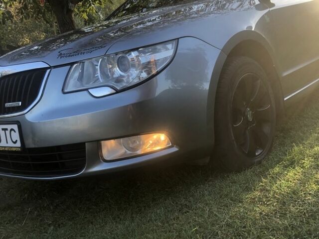 Серый Шкода Суперб, объемом двигателя 1.6 л и пробегом 343 тыс. км за 8700 $, фото 4 на Automoto.ua