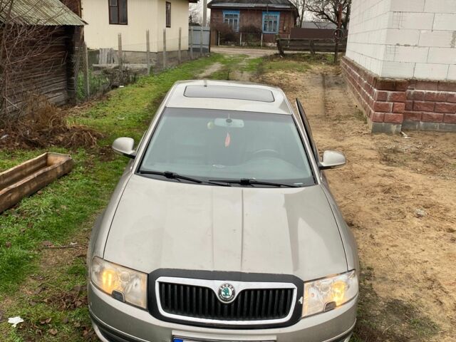 Сірий Шкода Суперб, об'ємом двигуна 1.9 л та пробігом 400 тис. км за 2350 $, фото 1 на Automoto.ua