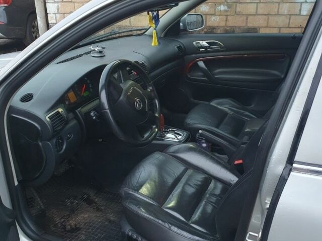 Сірий Шкода Суперб, об'ємом двигуна 2.5 л та пробігом 299 тис. км за 4700 $, фото 2 на Automoto.ua