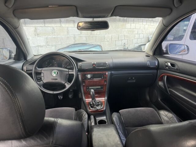 Шкода Суперб 2002 в Белой Церкве на Automoto.ua Серый Шкода Суперб, объемом двигателя 2.8 л и пробегом 350 тыс. км за 2900 $, фото 4 на Automoto.ua