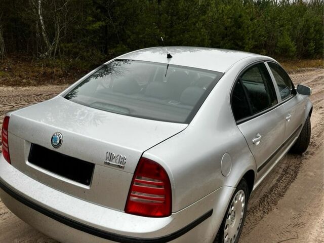 Сірий Шкода Суперб, об'ємом двигуна 1.9 л та пробігом 333 тис. км за 2450 $, фото 2 на Automoto.ua