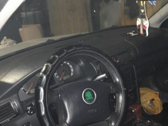 Сірий Шкода Суперб, об'ємом двигуна 2.8 л та пробігом 308 тис. км за 4700 $, фото 7 на Automoto.ua