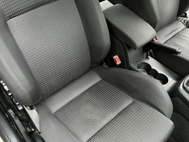 Сірий Шкода Суперб, об'ємом двигуна 1.9 л та пробігом 333 тис. км за 2450 $, фото 13 на Automoto.ua