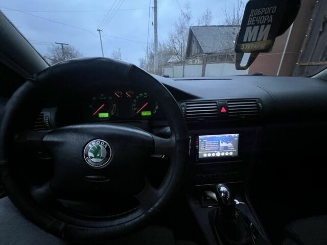 Сірий Шкода Суперб, об'ємом двигуна 1.9 л та пробігом 480 тис. км за 4555 $, фото 15 на Automoto.ua