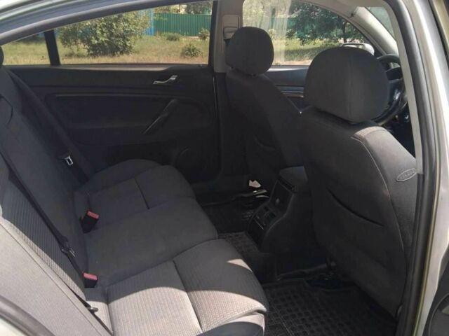 Сірий Шкода Суперб, об'ємом двигуна 1.9 л та пробігом 360 тис. км за 4600 $, фото 4 на Automoto.ua