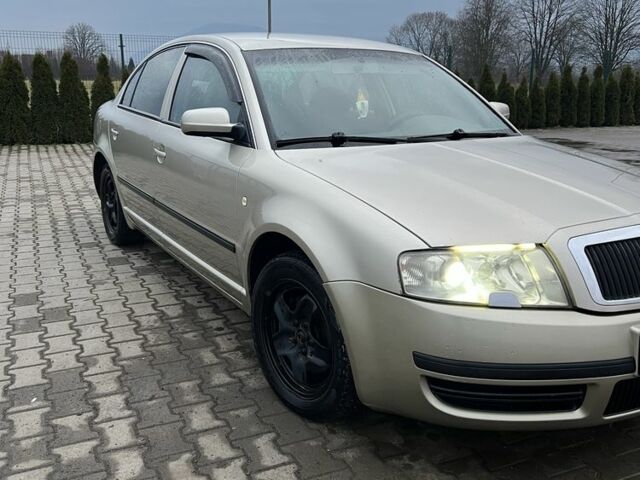 Сірий Шкода Суперб, об'ємом двигуна 1.9 л та пробігом 480 тис. км за 4555 $, фото 2 на Automoto.ua