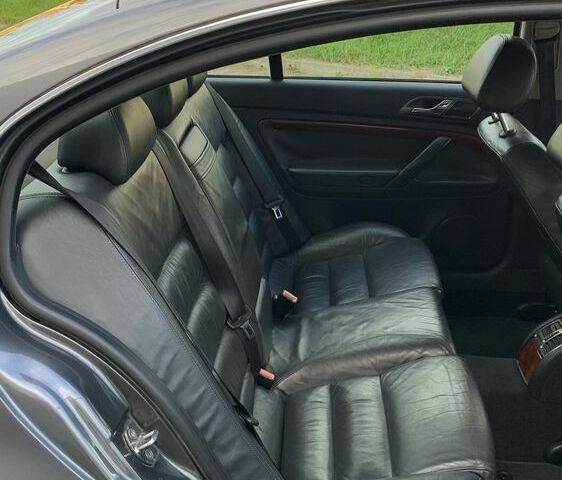 Серый Шкода Суперб, объемом двигателя 1.9 л и пробегом 390 тыс. км за 3200 $, фото 5 на Automoto.ua