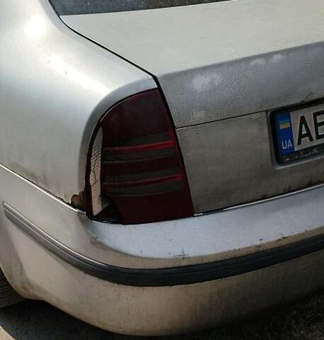 Серый Шкода Суперб, объемом двигателя 0 л и пробегом 360 тыс. км за 1800 $, фото 5 на Automoto.ua