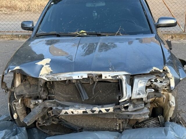 Серый Шкода Суперб, объемом двигателя 0 л и пробегом 333 тыс. км за 2500 $, фото 3 на Automoto.ua