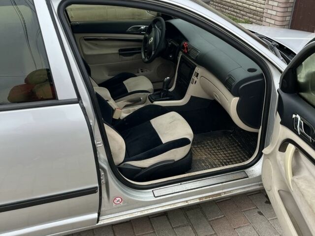 Серый Шкода Суперб, объемом двигателя 1.9 л и пробегом 450 тыс. км за 3999 $, фото 4 на Automoto.ua