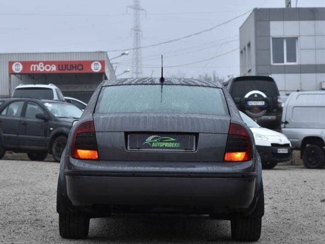 Серый Шкода Суперб, объемом двигателя 1.9 л и пробегом 315 тыс. км за 5550 $, фото 2 на Automoto.ua