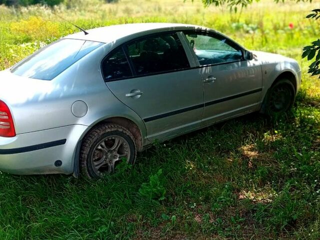Сірий Шкода Суперб, об'ємом двигуна 1.8 л та пробігом 0 тис. км за 4000 $, фото 3 на Automoto.ua