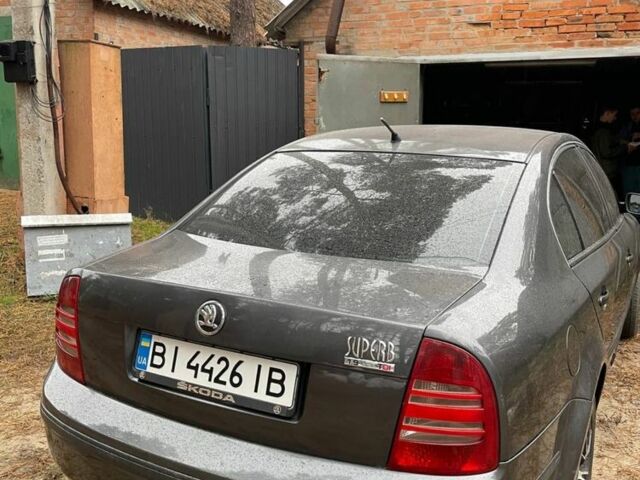 Серый Шкода Суперб, объемом двигателя 1.9 л и пробегом 400 тыс. км за 4700 $, фото 3 на Automoto.ua
