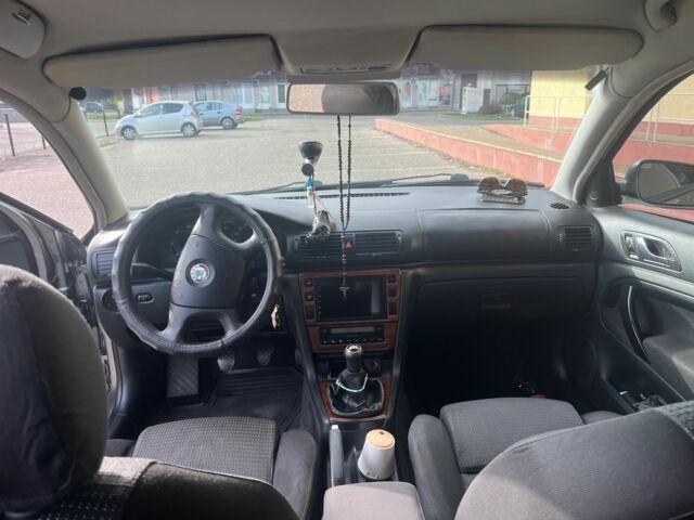 Сірий Шкода Суперб, об'ємом двигуна 1.9 л та пробігом 329 тис. км за 5400 $, фото 5 на Automoto.ua