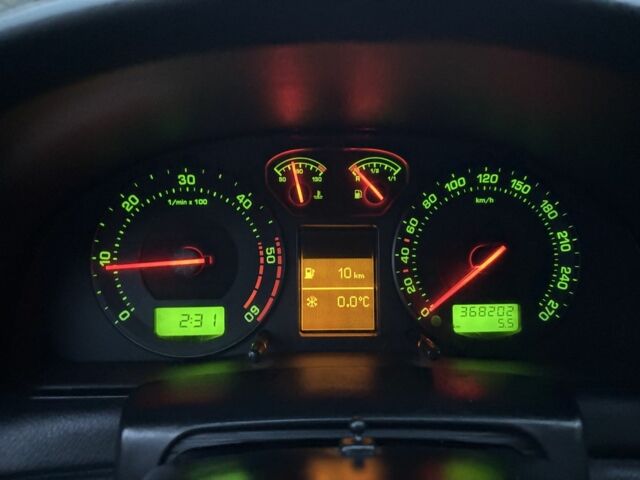 Сірий Шкода Суперб, об'ємом двигуна 1.9 л та пробігом 327 тис. км за 1950 $, фото 8 на Automoto.ua