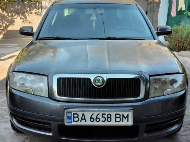 Серый Шкода Суперб, объемом двигателя 1.8 л и пробегом 253 тыс. км за 4500 $, фото 4 на Automoto.ua