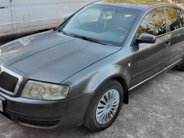 Серый Шкода Суперб, объемом двигателя 1.8 л и пробегом 253 тыс. км за 4500 $, фото 11 на Automoto.ua