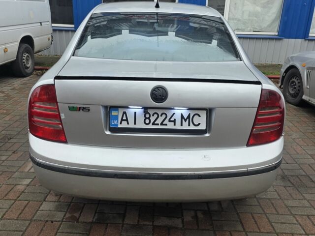 Серый Шкода Суперб, объемом двигателя 0 л и пробегом 332 тыс. км за 4730 $, фото 3 на Automoto.ua