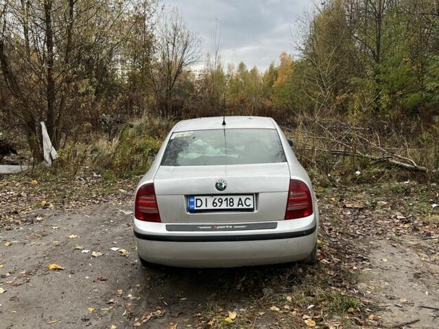 Шкода Суперб 2005 у Києві на Automoto.ua Сірий Шкода Суперб, об'ємом двигуна 1.8 л та пробігом 250 тис. км за 3000 $, фото 1 на Automoto.ua