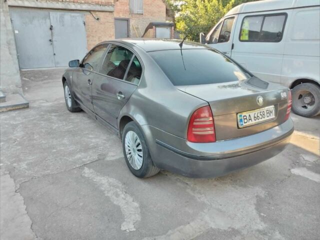 Серый Шкода Суперб, объемом двигателя 1.8 л и пробегом 253 тыс. км за 4500 $, фото 7 на Automoto.ua