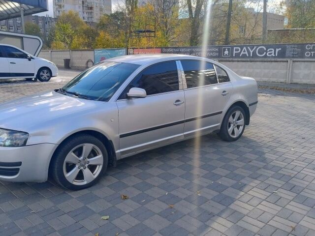 Шкода Суперб 2005 в Хмельницком на Automoto.ua Серый Шкода Суперб, объемом двигателя 1.8 л и пробегом 430 тыс. км за 4512 $, фото 6 на Automoto.ua