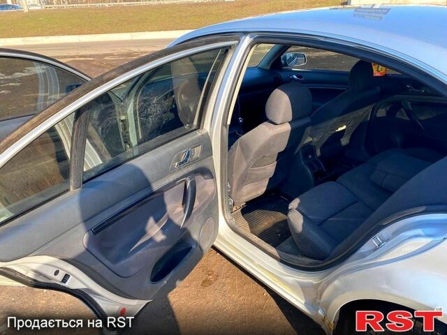 Сірий Шкода Суперб, об'ємом двигуна 1.8 л та пробігом 236 тис. км за 6666 $, фото 4 на Automoto.ua