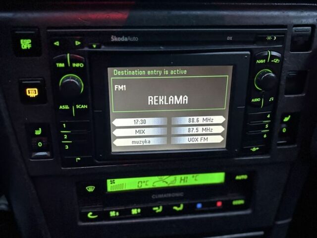 Сірий Шкода Суперб, об'ємом двигуна 1.9 л та пробігом 327 тис. км за 1950 $, фото 7 на Automoto.ua