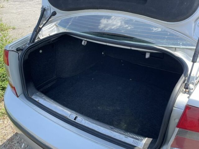 Серый Шкода Суперб, объемом двигателя 1.8 л и пробегом 182 тыс. км за 4499 $, фото 7 на Automoto.ua