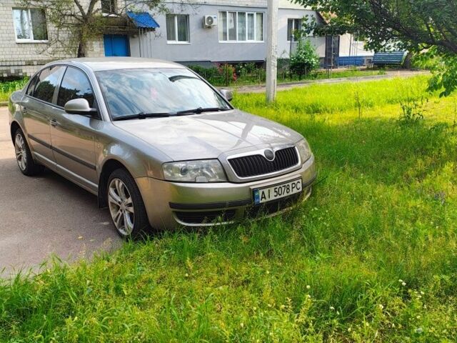 Сірий Шкода Суперб, об'ємом двигуна 1.8 л та пробігом 316 тис. км за 5500 $, фото 1 на Automoto.ua