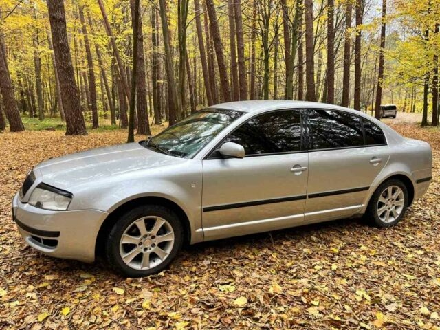 Серый Шкода Суперб, объемом двигателя 1.8 л и пробегом 300 тыс. км за 5300 $, фото 8 на Automoto.ua