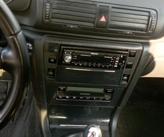 Сірий Шкода Суперб, об'ємом двигуна 1.8 л та пробігом 270 тис. км за 4500 $, фото 4 на Automoto.ua