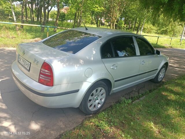 Сірий Шкода Суперб, об'ємом двигуна 1.8 л та пробігом 265 тис. км за 5400 $, фото 5 на Automoto.ua