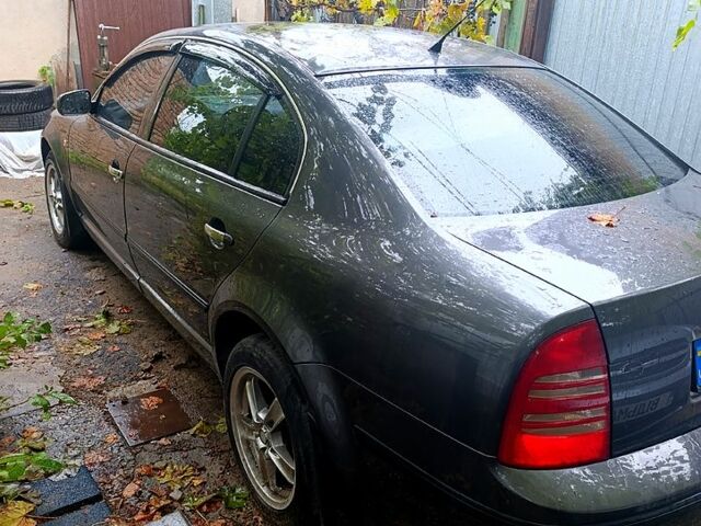 Сірий Шкода Суперб, об'ємом двигуна 1.8 л та пробігом 140 тис. км за 6200 $, фото 1 на Automoto.ua