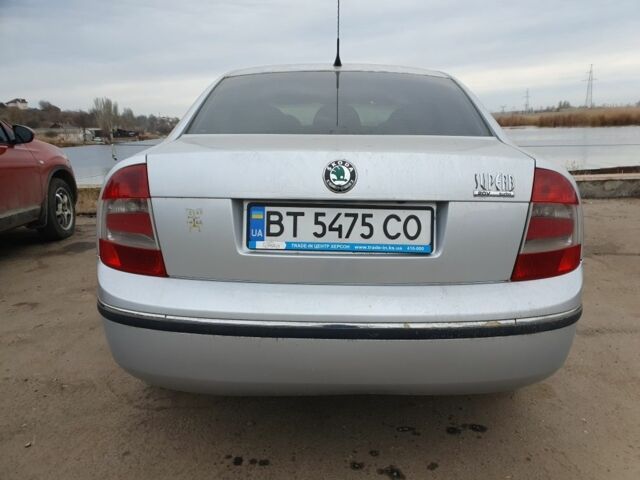 Серый Шкода Суперб, объемом двигателя 1.8 л и пробегом 168 тыс. км за 6100 $, фото 14 на Automoto.ua