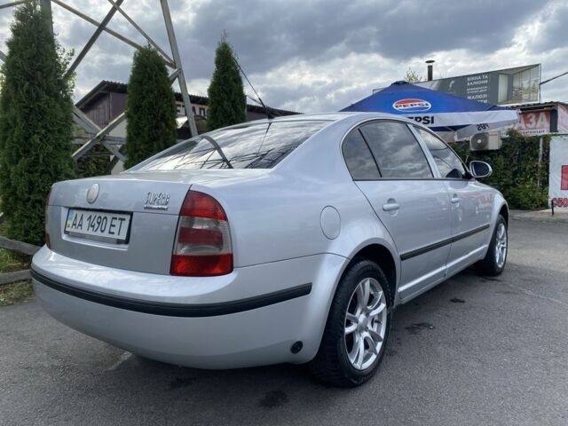 Серый Шкода Суперб, объемом двигателя 1.8 л и пробегом 392 тыс. км за 4600 $, фото 6 на Automoto.ua