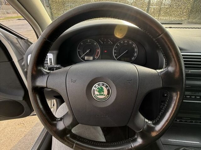 Сірий Шкода Суперб, об'ємом двигуна 1.9 л та пробігом 260 тис. км за 2990 $, фото 11 на Automoto.ua