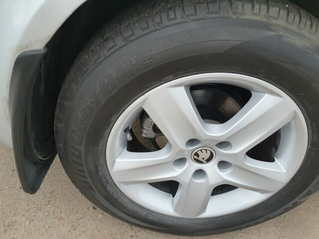 Серый Шкода Суперб, объемом двигателя 1.8 л и пробегом 168 тыс. км за 6060 $, фото 17 на Automoto.ua