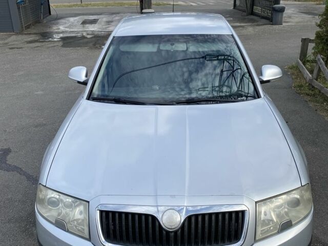 Серый Шкода Суперб, объемом двигателя 1.8 л и пробегом 392 тыс. км за 4600 $, фото 7 на Automoto.ua