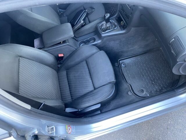 Серый Шкода Суперб, объемом двигателя 1.8 л и пробегом 392 тыс. км за 4600 $, фото 18 на Automoto.ua